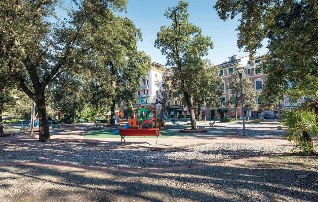 Camuri Apartment Леванто Екстериор снимка