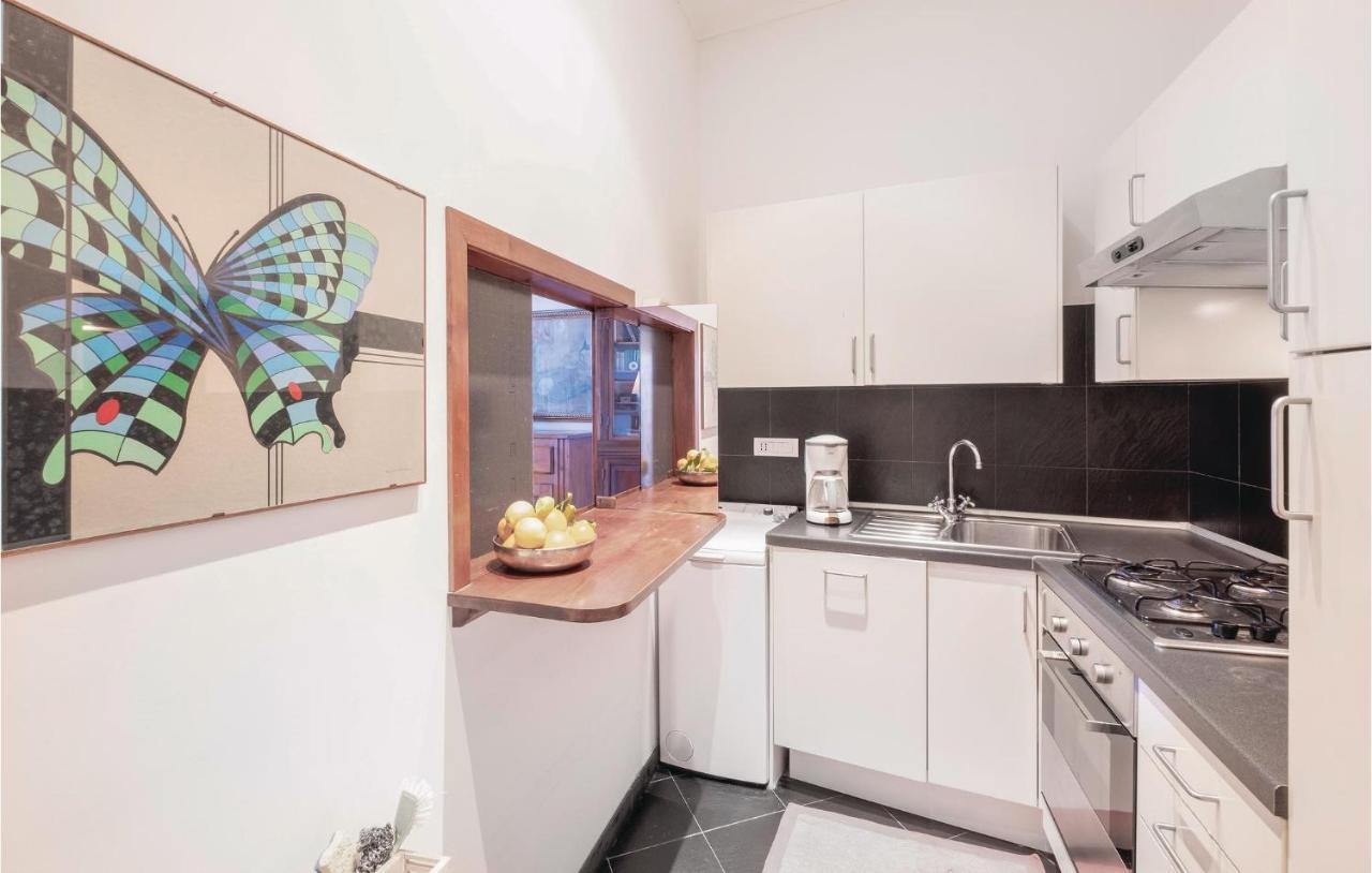 Camuri Apartment Леванто Екстериор снимка